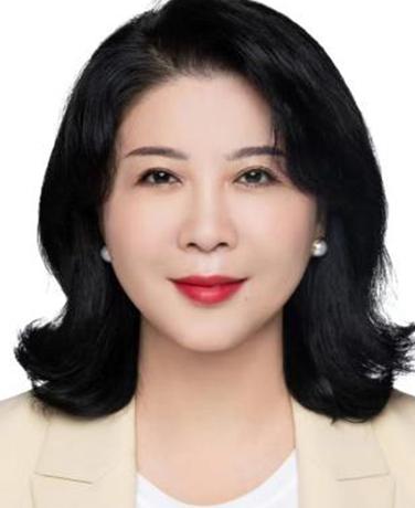 楊 瑩（女）